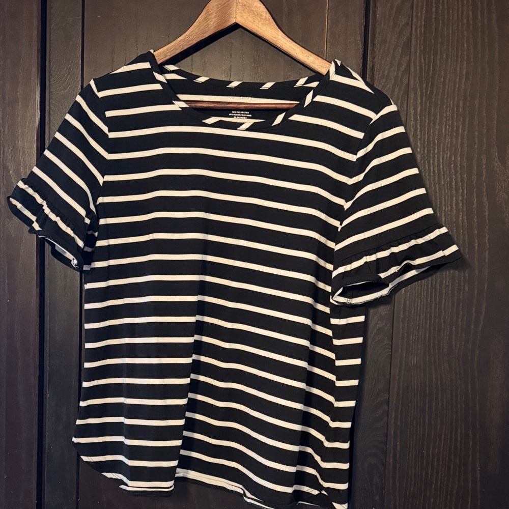 Van Heusen Black and White Striped Short Sleeve Tee